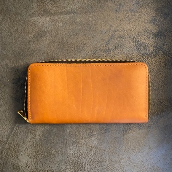 Portland Leather Group - New Honey Accordion Zip Wallet - Picture 2 of 4